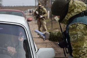 Україна закриває пункти пропуску з ОРДЛО: у Горлівці зафіксували 12 випадків зараження