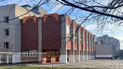 Скандал у львівському ліцеї: школярі співали пісні російського виконавця в туалеті (ВІДЕО)