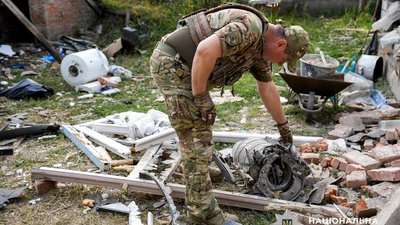 Поліція показала наслідки удару російськими дронами по Рівненщині