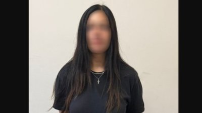 Поліція покарає львів’янку, яка торгувала синьо-жовтими стрічками біля вокзалу