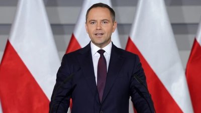 Президент Польщі відправив армію захищати кордон з Німеччиною та Литвою