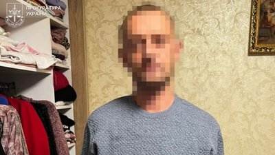 У Львові чоловіка увʼязнили за пограбування алкомаркету з іграшковим пістолетом (ВІДЕО)