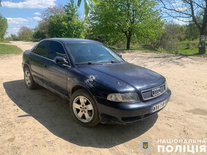 На Львівщині водій заднім ходом здійснив наїзд на односельця