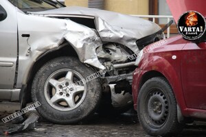 У Львові ДТП «паралізувало» центр міста (ФОТО, ВІДЕО)