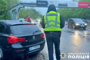 Нетверезий водій BMW збив двох людей, які чекали маршрутку: у поліції прокоментували смертельну ДТП в Києві (ФОТО, ВІДЕО)