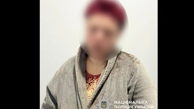 На Хмельниччині жінка сокирою вбила співмешканця