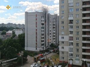 У Львові виникла пожежа в багатоповерхівці (ФОТО)