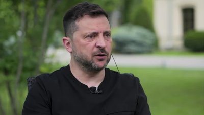 Далекобійні удари - це "не справа однієї людини", - Зеленський