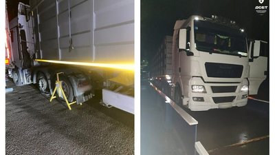 У Києві під час нічного рейду заблокували два перевантажені зерновози