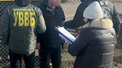 На Львівщині судитимуть зловмисника, який за дев'ять тисяч євро переправляв ухилянтів за кордон
