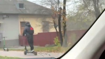 У Львові водій електросамоката збив чоловіка