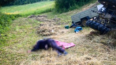 Трагедія на полі: у Чернівецькому районі загинув чоловік під час роботи на тракторі (ФОТО)