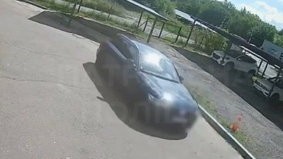 У Львові п'яний водій скоїв ДТП і заснув в автомобілі (ВІДЕО)