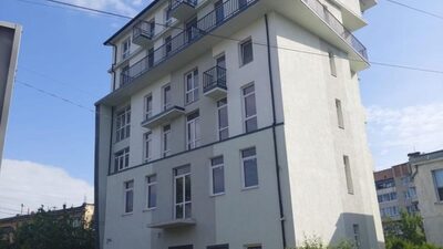 Після шести років судів у Львові таки знесуть самобуд на Варшавській