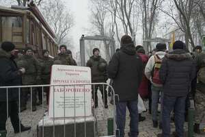 У Києві біля пам'ятника Шевченка відбувається антивладний протест (ФОТО,ВІДЕО)