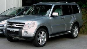 У Шевченківському районі Львова викрадено Mitsubishi Pajero