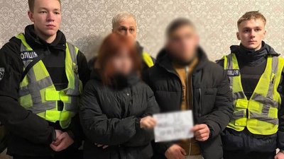 У Києві судитимуть підлітків, які за вказівкою з рф спалили три автомобілі Tesla