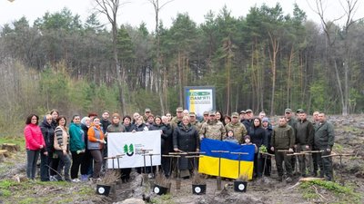 На Львівщині висадили гектар лісу в пам’ять про полеглого воїна-лісівника Андрія Позняка
