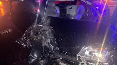 На Буковині 19-річний водій скоїв ДТП в якому постраждали четверо підлітків (ФОТО)