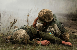 На Сході двоє військових підірвалися на невстановленому вибуховому пристрої