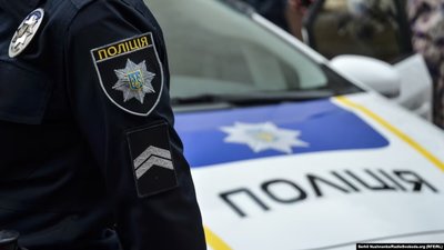 У Києві 17-річний школяр вистрибнув із вікна навчального закладу