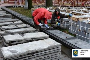 Відомо, коли планують завершити реконструкцію площі біля пам’ятника Т. Шевченкові