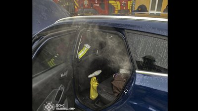 У Львівській області горів автомобіль