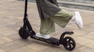 У Львові за шість тижнів 21 дитина важко травмувалася після катання на електросамокатах