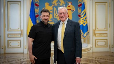 Зеленський заявив, що Путін боїться Америки, тому під час візиту Келлога припинилися сильні бомбардування