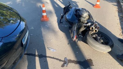 У Львові у ДТП постраждав мотоцикліст