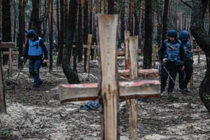 В Ізюмі ще два тижні триватиме ексгумація тіл загиблих