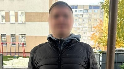 У Львові чоловік важко побив перехожого