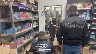 У Львівській області судитимуть підприємців за торгівлю нелегальними «електронками»