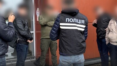 Перевіряв його діяльність: у Львові працівника ТЦК затримали за спробу дати хабар колезі (ФОТО)