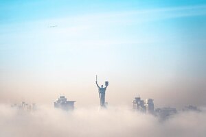 Не льотна погода: в столиці сьогодні затримують та скасовують авіарейси (фото)