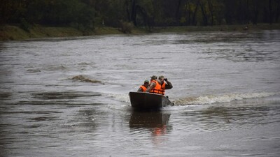 На Закарпатті прикордонники за допомогою тепловізора упіймали чотирьох чоловіків, які намагалися втекти за кордон (ФОТО)