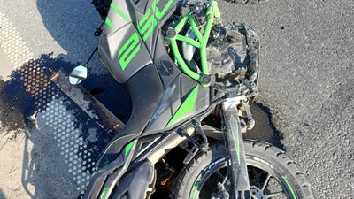 На Львівщині у ДТП постраждали шестеро мотоциклістів, з них троє неповнолітніх (ФОТО)