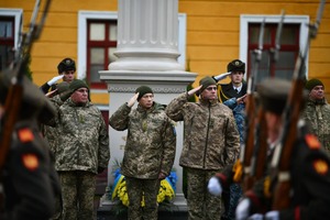 У Львові вшанували загиблих випускників Академії сухопутних військ (фото)