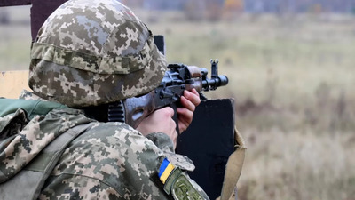 Зеленський розгляне петицію про демобілізацію після 18 місяців служби