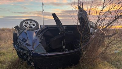 На Львівщині перекинувся автомобіль