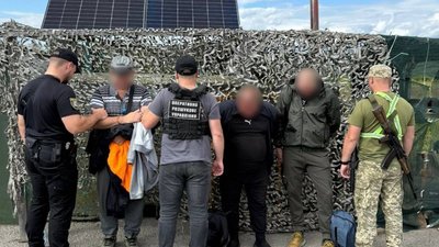 На Закарпатті затримали львів’янина, який переправляв чоловіків за кордон (ФОТО)