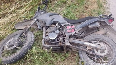 На Львівщині 17-річний мотоцикліст збив дитину