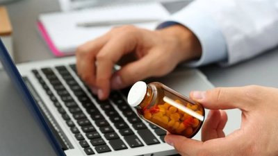 У Рівному лікар виписав собі майже 100 рецептів на лікування наркотичними препаратами