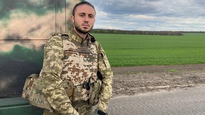 Відомий український співак заявив, що йому "задачі ставить ГУР"
