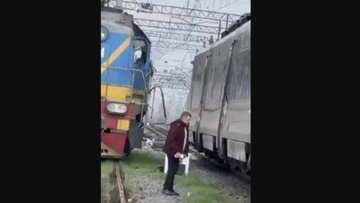 На Вінниччині зіткнулися тепловоз та «Інтерсіті+» Київ-Перемишль