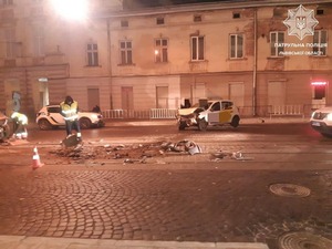 У Львові двоє п'яних водіїв створили три ДТП (ФОТО)