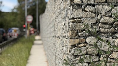 У Львові завершили влаштування 100-метрової підпірної стінки