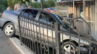 На Львівщині ув’язнили водія, який збив на смерть працівницю на переїзді