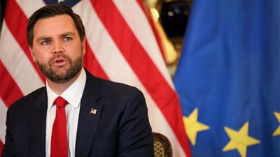 Росія наразі проти перемовин щодо завершення війни, - Венс