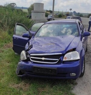 На Львівщині молодик «під кайфом» влетів в рейсовий автобус з пасажирами (ФОТО)